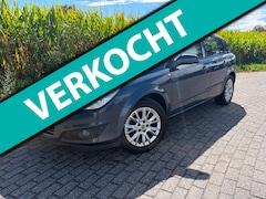 Opel Astra - 1.6 Temptation 5 drs - lage km stand