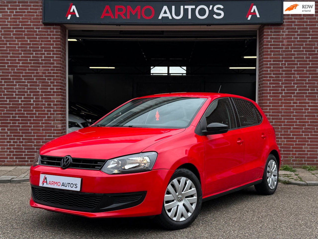 Volkswagen Polo - 1.2-12V Trendline | Airco | Carplay | Rijklaar - AutoWereld.nl