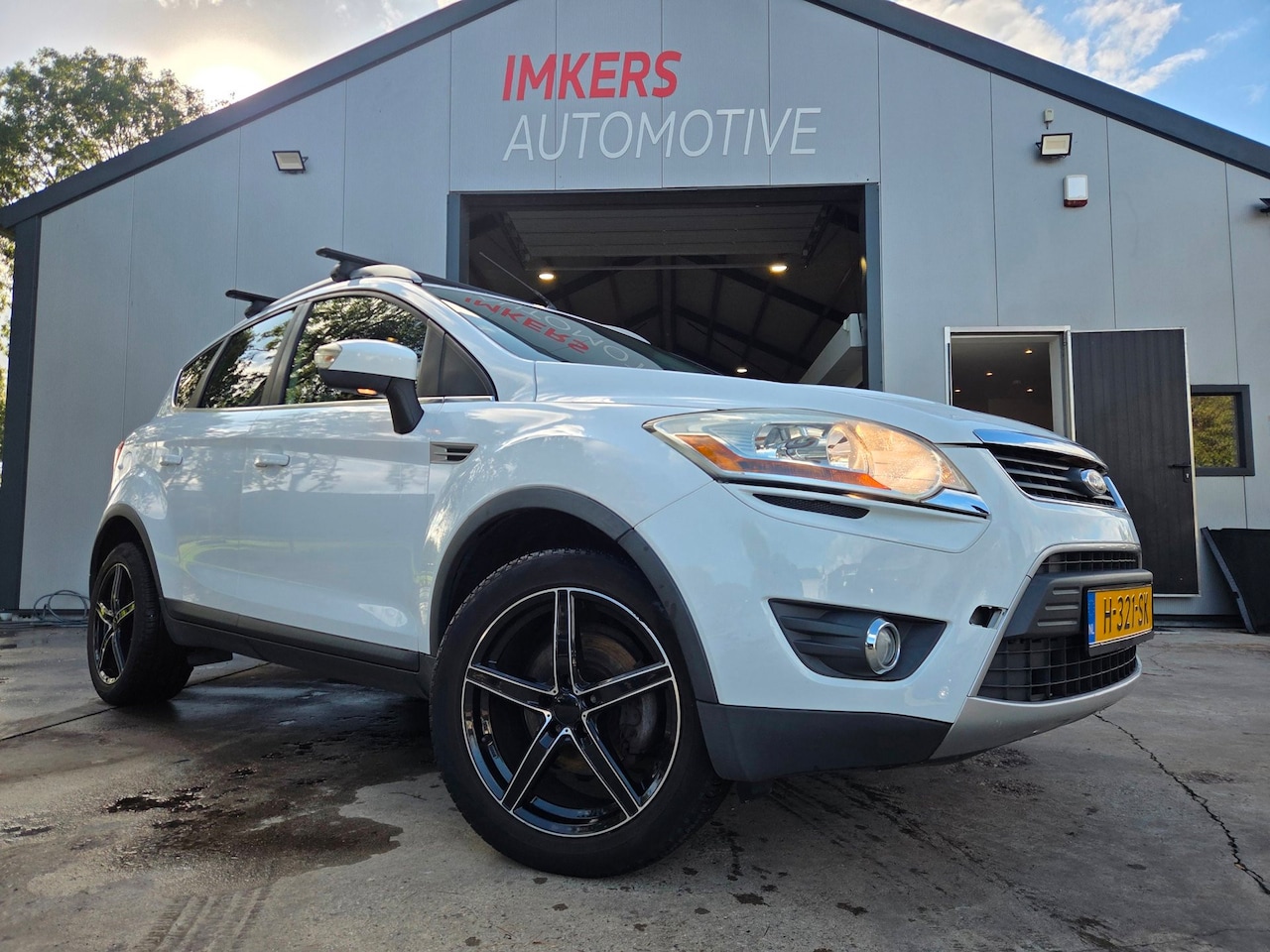 Ford Kuga - 2.5 Turbo 20V Trend - AutoWereld.nl