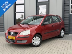 Volkswagen Polo - 1.4-16V Trendline | Airco | NWE APK |