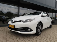 Toyota Auris - 1.2T Dynamic Ecc Cruise Led 2x Pdc Trekhaak 2017