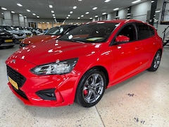 Ford Focus - 1.0 Ecob ST-Line X Dig Dashb Adap Cruise Navigatie NAP