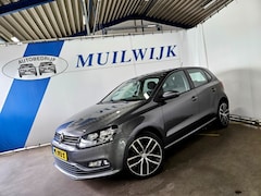 Volkswagen Polo - 1.0 Comfortline Connected Series