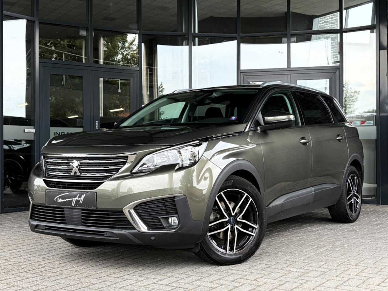Peugeot 5008 - 1.2 PT - 7-PERS. - ORG. NL. - AFN. TREKH. - 17 INCH LM. - AutoWereld.nl