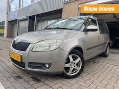 Skoda Roomster - 1.4-16V Ambiente AIRCO PANORAMA LMV NAP RIJDT GOED