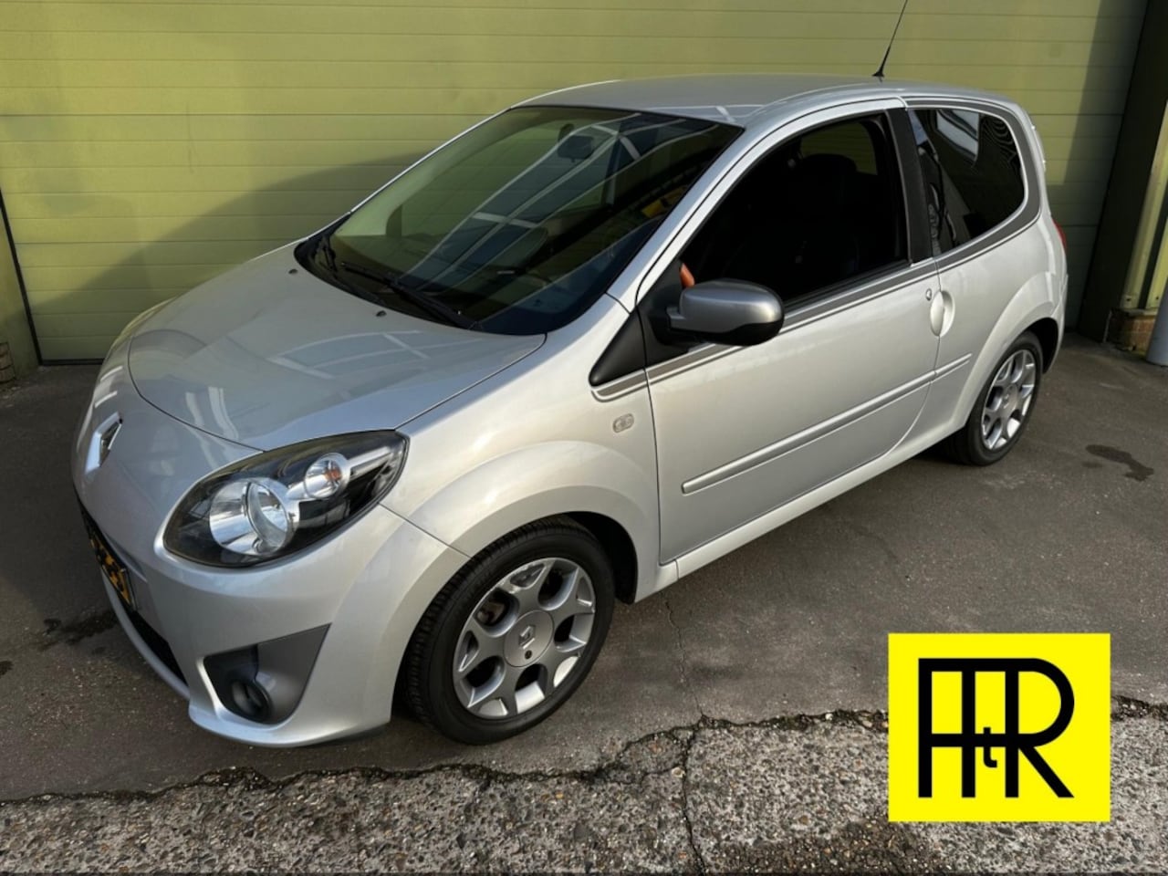 Renault Twingo - 1.2-16V Night en Day Airco Cruise-Ctrl Trekhaak - AutoWereld.nl