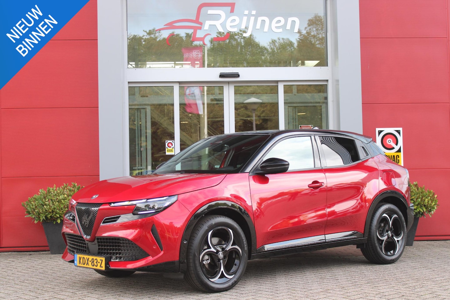 Alfa Romeo Junior - 1.2 145PK AUTOMAAT Hybrid IBRIDA TI | PACK TECH LITE: (LED MATRIX KOPLAMPEN, DODEHOEK DETE - AutoWereld.nl