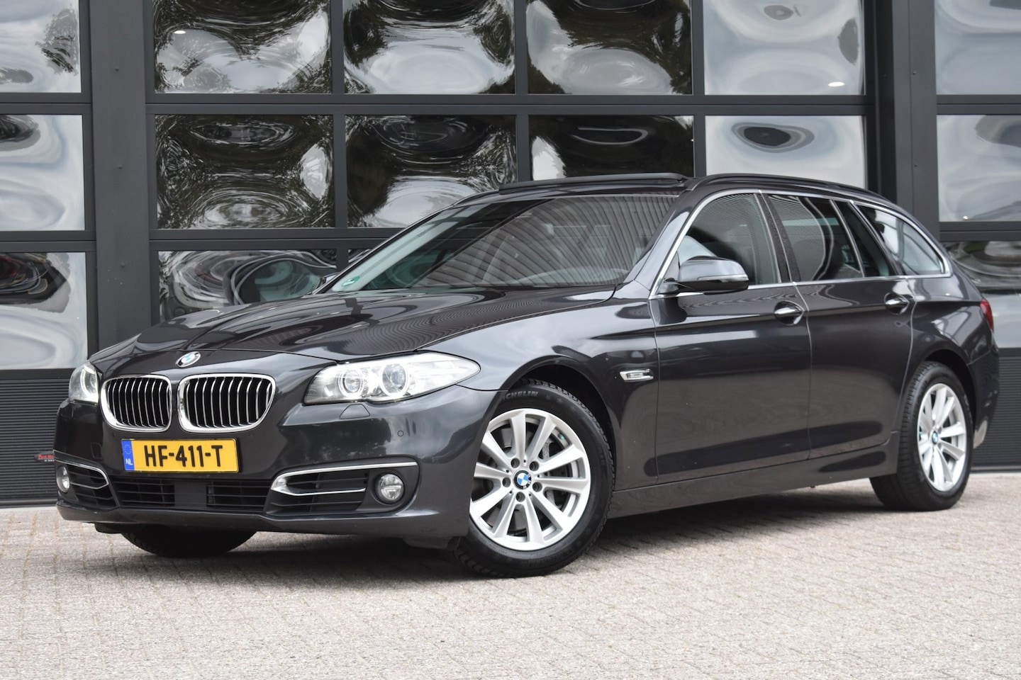 BMW 5-serie Touring - 530d Edition High Executive '14 Xenon Pano Clima Leder Navi Cruise - AutoWereld.nl