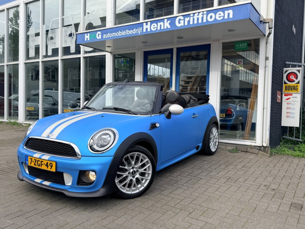 MINI Cooper - 1.6 Cooper Cabrio I Leer I Stoelverw. I Climate contr. I Navigatie - AutoWereld.nl