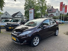 Ford Fiesta - 1.4 GHIA AUTOMAAT 5-DEURS / AIRCO / RADIO-CD / ELEK. RAMEN / 15'' LM-VELGEN
