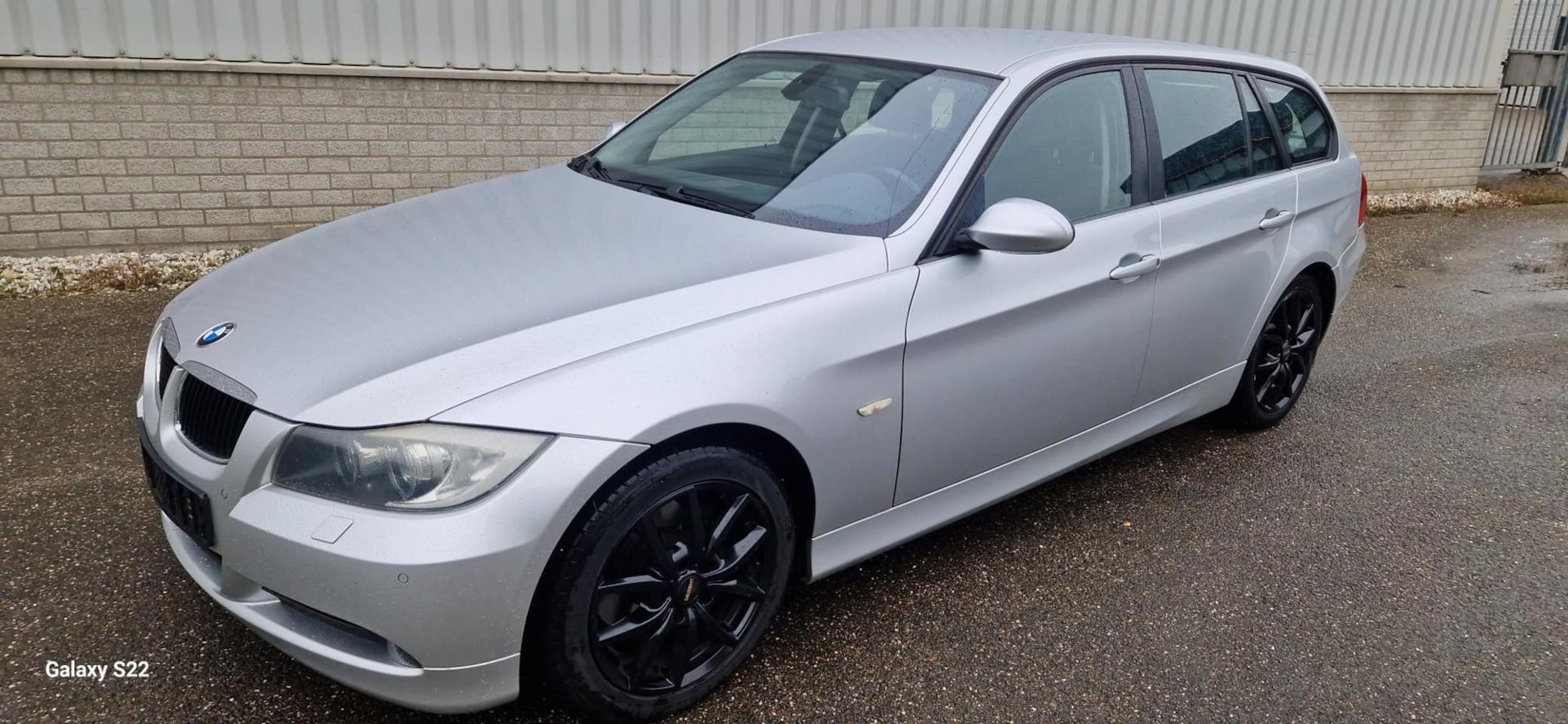 BMW 3-serie Touring - 320i 320i - AutoWereld.nl