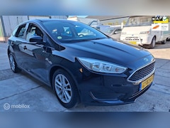 Ford Focus - 1.5 TDCI 2e Eig Dealer onderhouden Nw APK Euro 6