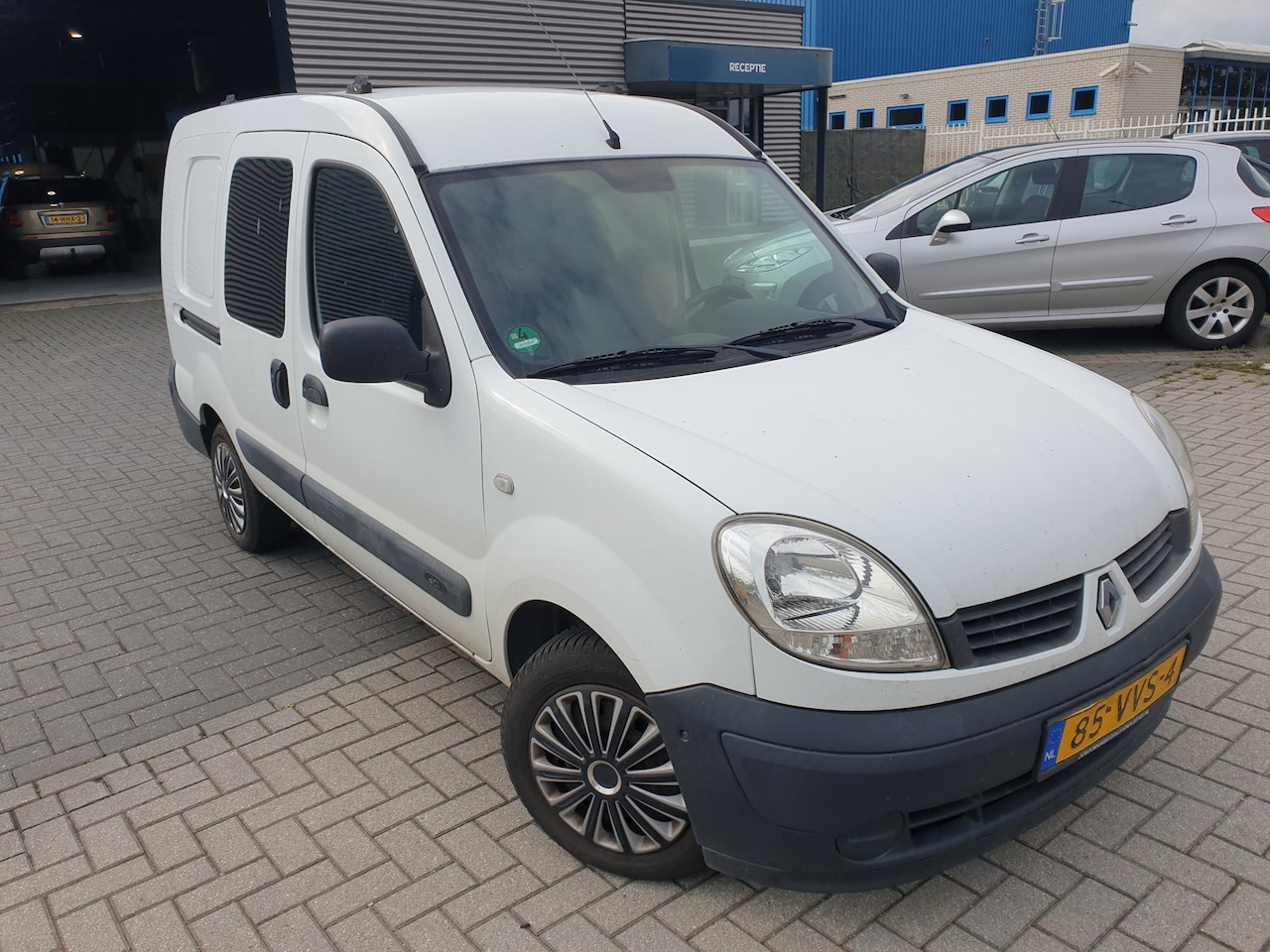 Renault Kangoo Express - 1.5 dCi 60 Grand Confort Grand Volume 1.5 dCi 60 Grand Confort Grand Volume - AutoWereld.nl