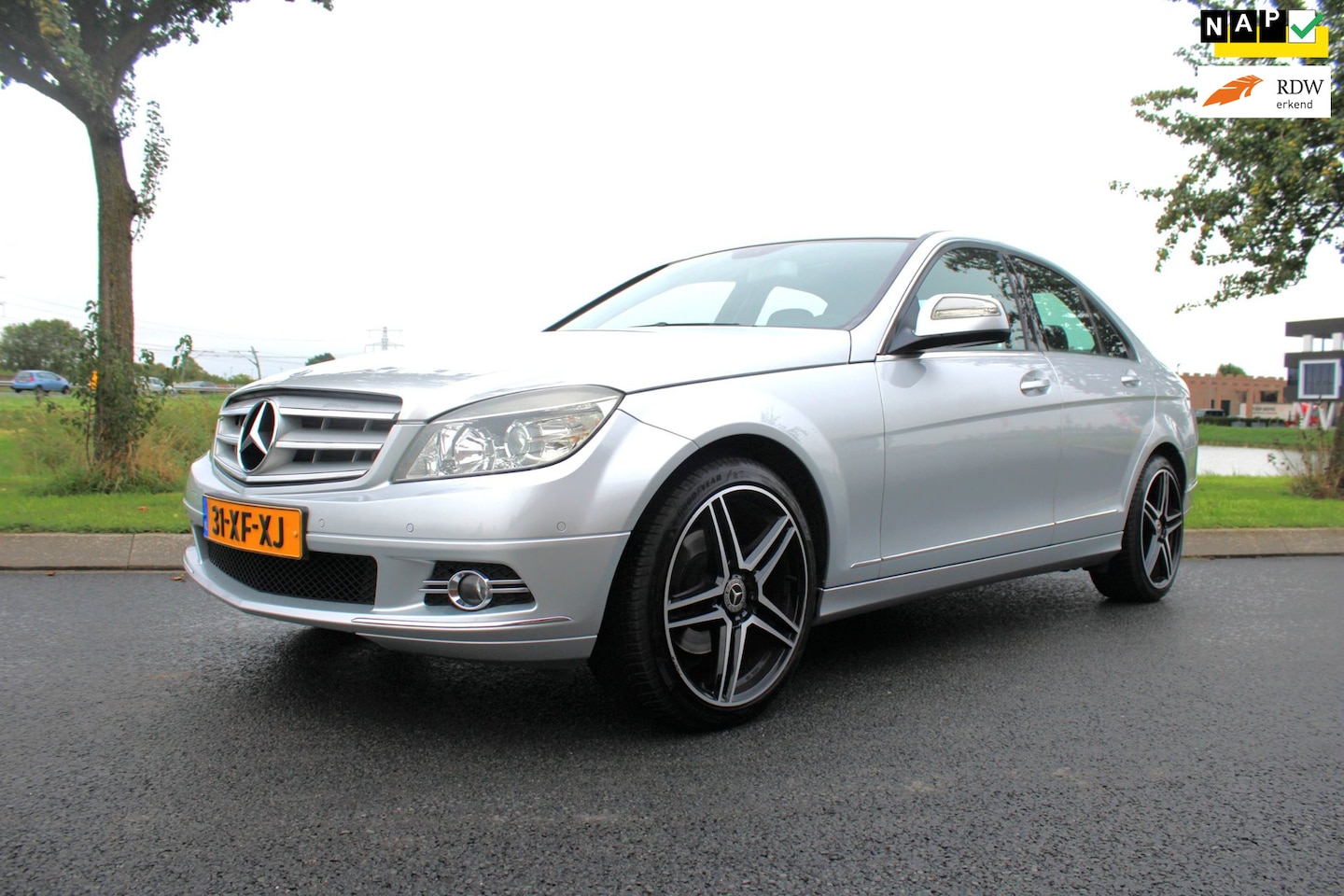 Mercedes-Benz C-klasse - 200 K Avantgarde Climate Control, Navigatie , APK 19-08-2027 - AutoWereld.nl