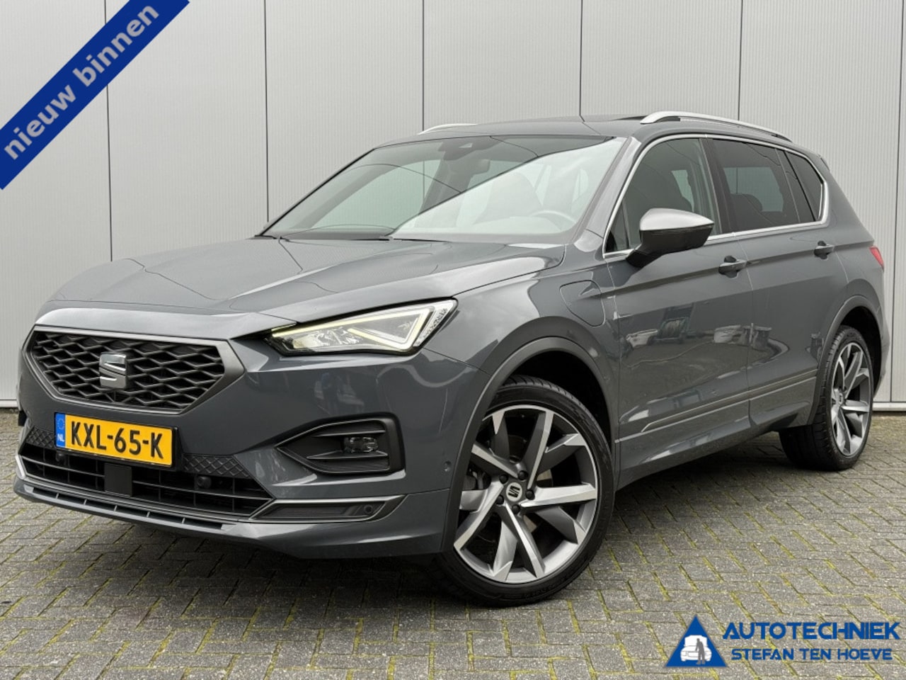 SEAT Tarraco - 1.4 TSI PHEV FR Carplay Panoramdak Trekhaak Automaat Stoelverw. 20'' - AutoWereld.nl