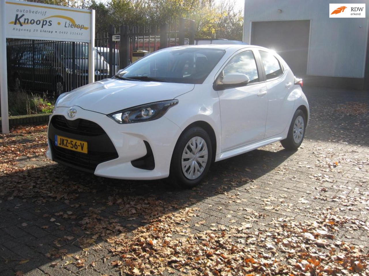Toyota Yaris - 1.0 VVT-i Active|Airco|camera|cruise controle - AutoWereld.nl
