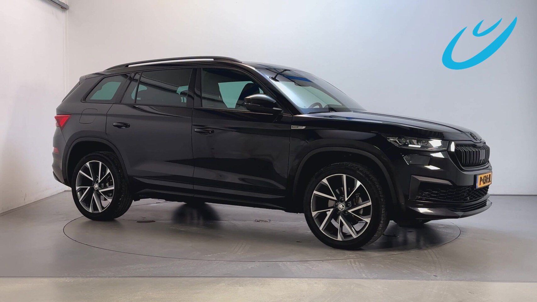 Skoda Kodiaq - 1.5 TSI DSG Sportline Business 7p. Leder Stoelverwarming Camera Trekhaak Adaptive Cruise - AutoWereld.nl