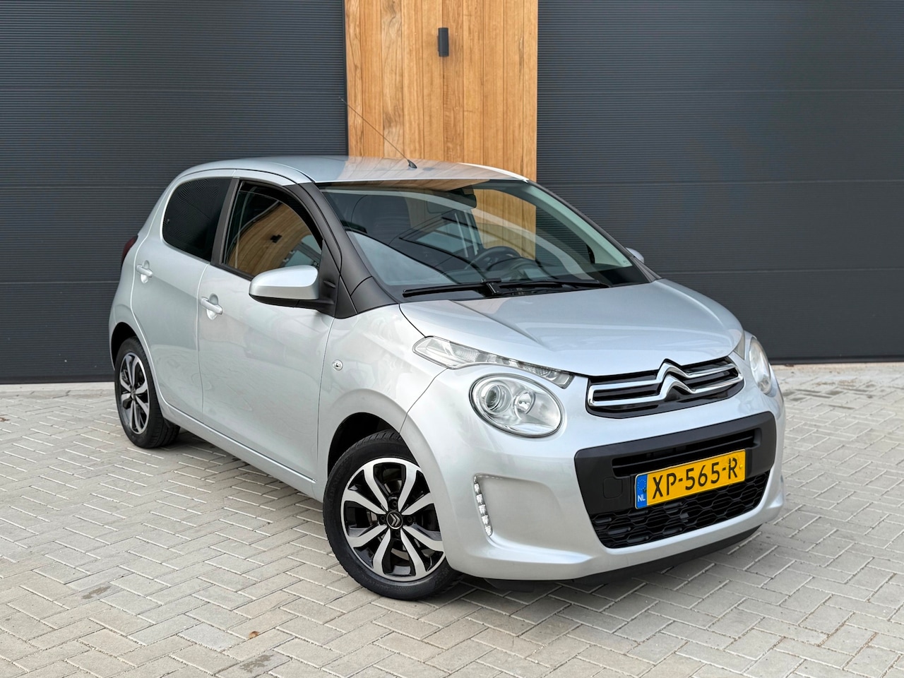 Citroën C1 - 1.0 VTi 5D Feel (bj 2019) NAVI|BLUETOOTH|LMV|CRUISE - AutoWereld.nl