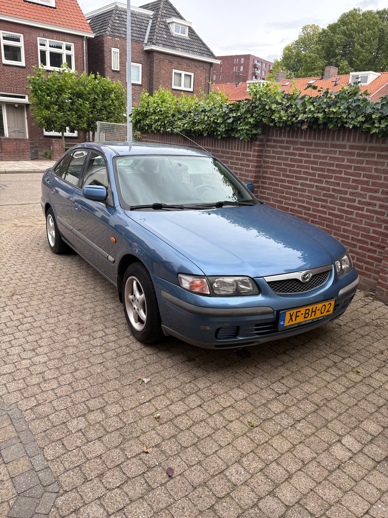 Mazda 626 - 1.8i GLX - AutoWereld.nl