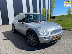 MINI One - 1.6 Salt Automaat-Nw APK-Airco-Cruise-Lmv