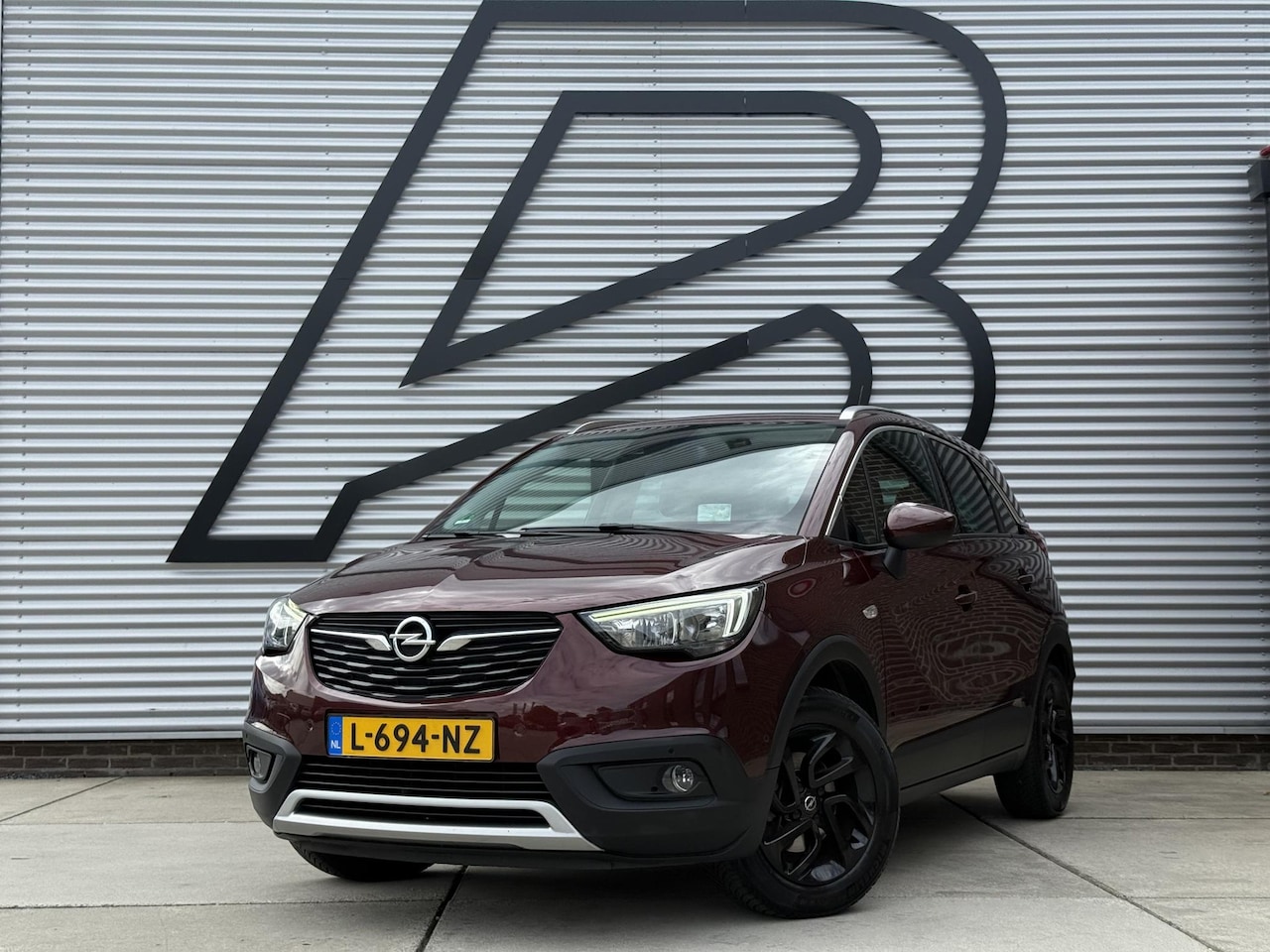 Opel Crossland X - 1.2 Turbo Innovation 1e Eigenaar|Carplay|Navi|Camera|Clima|Trekhaak|PDC V+A|D-riem vv in 2 - AutoWereld.nl