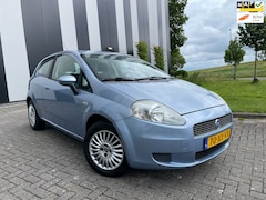 Fiat Grande Punto - 1.4 Dynamic Automaat-Lage Km-Airco-Elekpakket-2 Sleutels