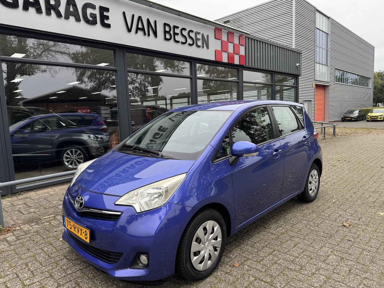 Toyota Verso S - 1.3 VVT-i Aspiration CAMERA-CLIMA - AutoWereld.nl