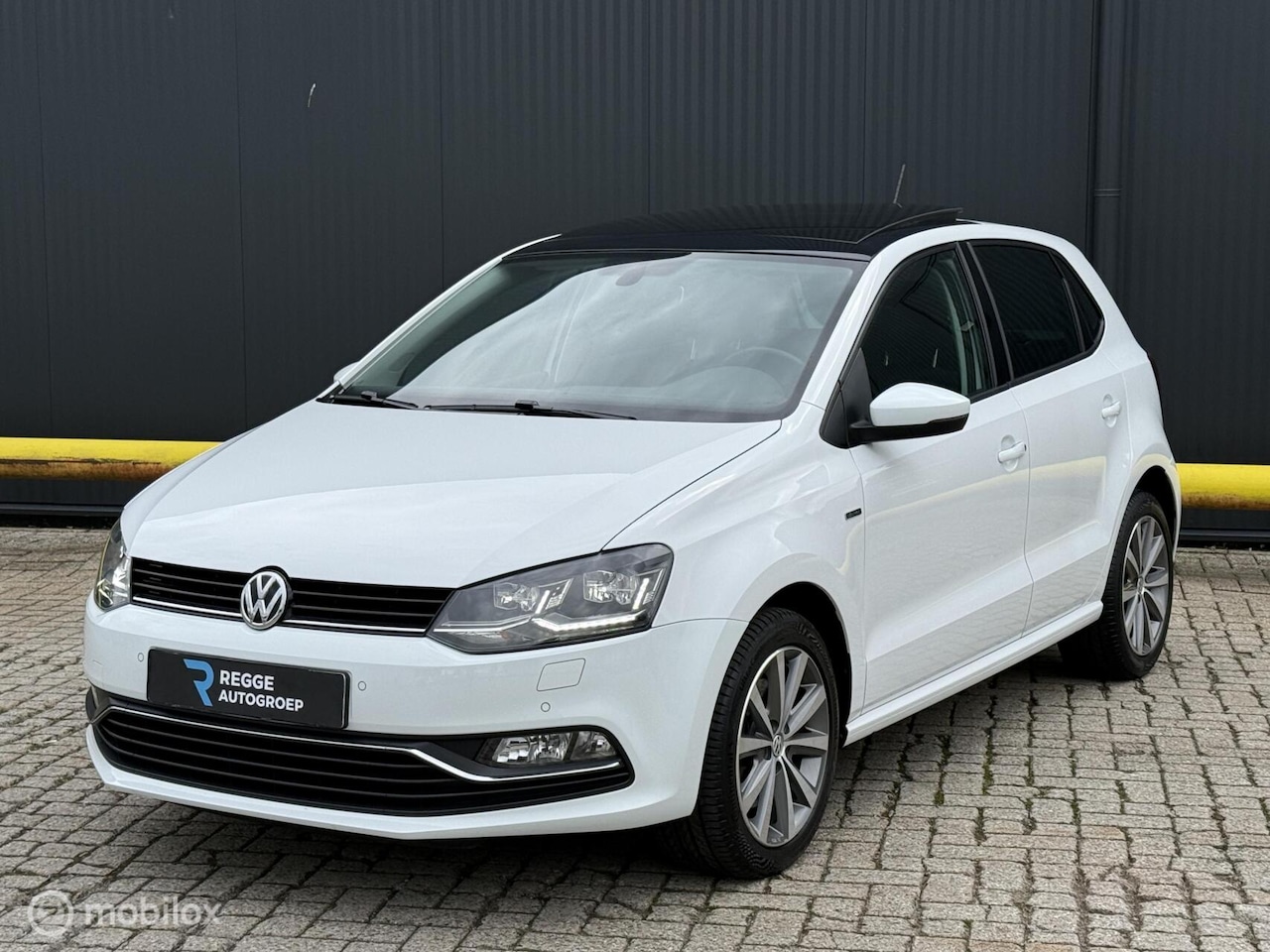 Volkswagen Polo - 1.2 TSI Lounge PANORAMADAK | HELIX |TOPSTAAT - AutoWereld.nl