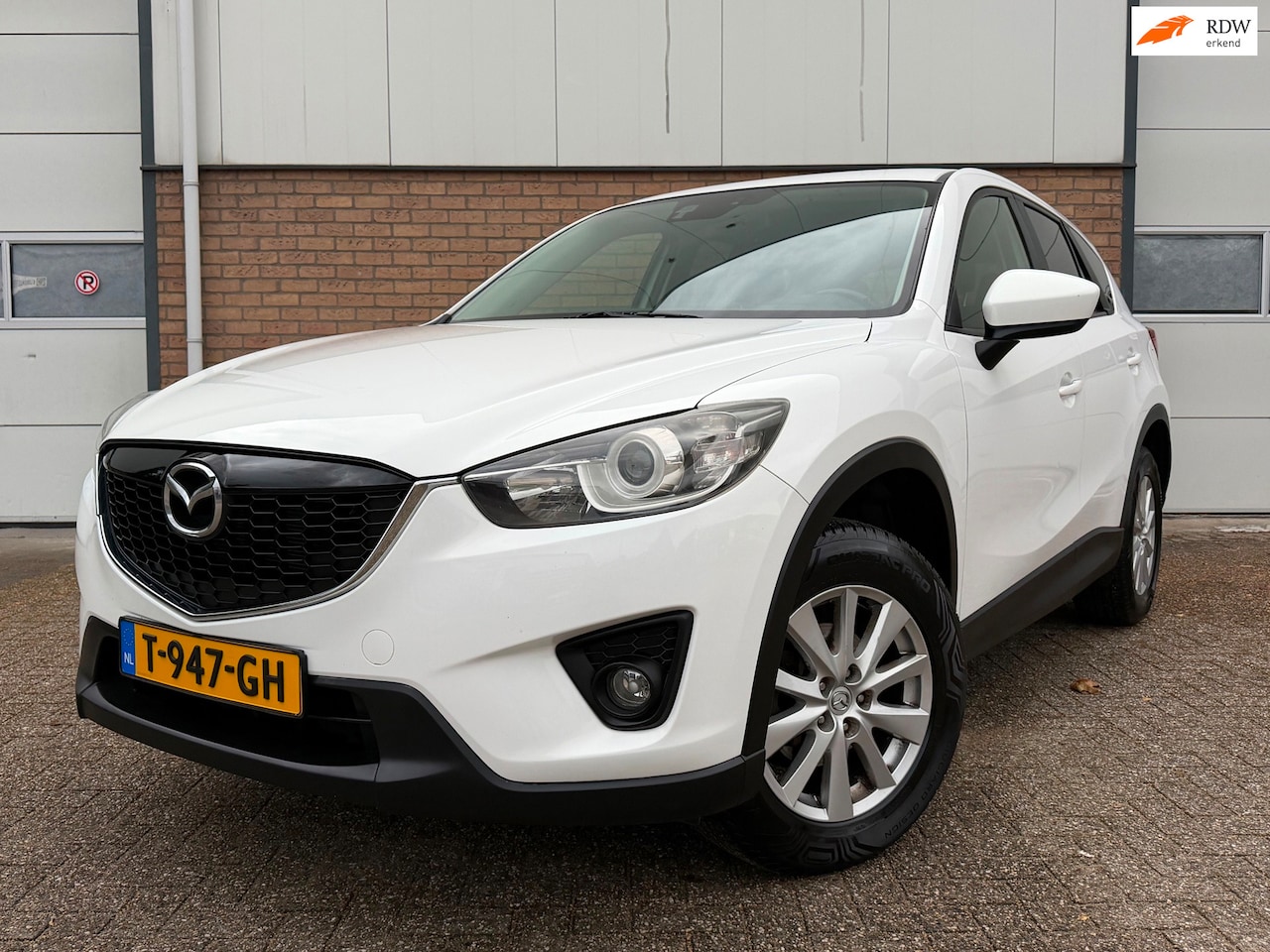 Mazda CX-5 - 2.0 4WD NAVI/TREKHAAK/NIEUWE APK !!! - AutoWereld.nl