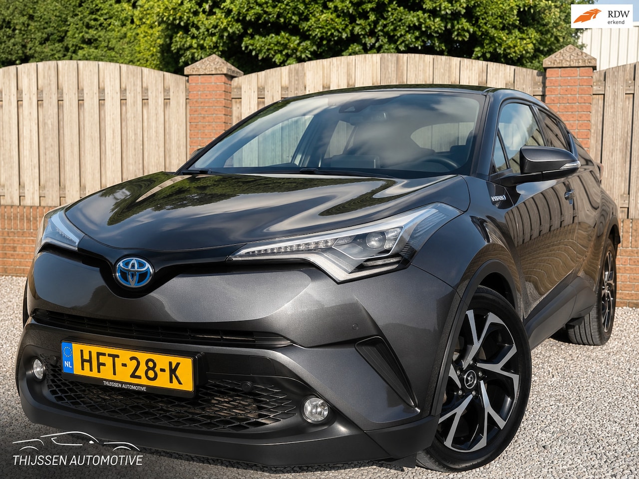 Toyota C-HR - 1.8 Hybrid Active STOEL STUUR VERWARMING CLIMATE CONTROL AUTOMAAT P CAMERA LICHTMETALEN VE - AutoWereld.nl