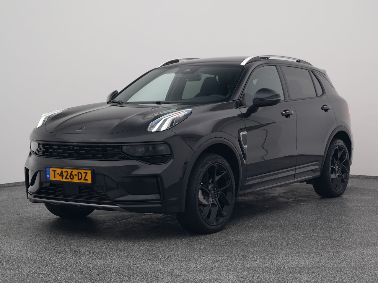 Lynk & Co 01 - 1.5 Plug-in Hybrid | 360° | BLACK | ZWARTE HEMEL | NLD AUTO - AutoWereld.nl