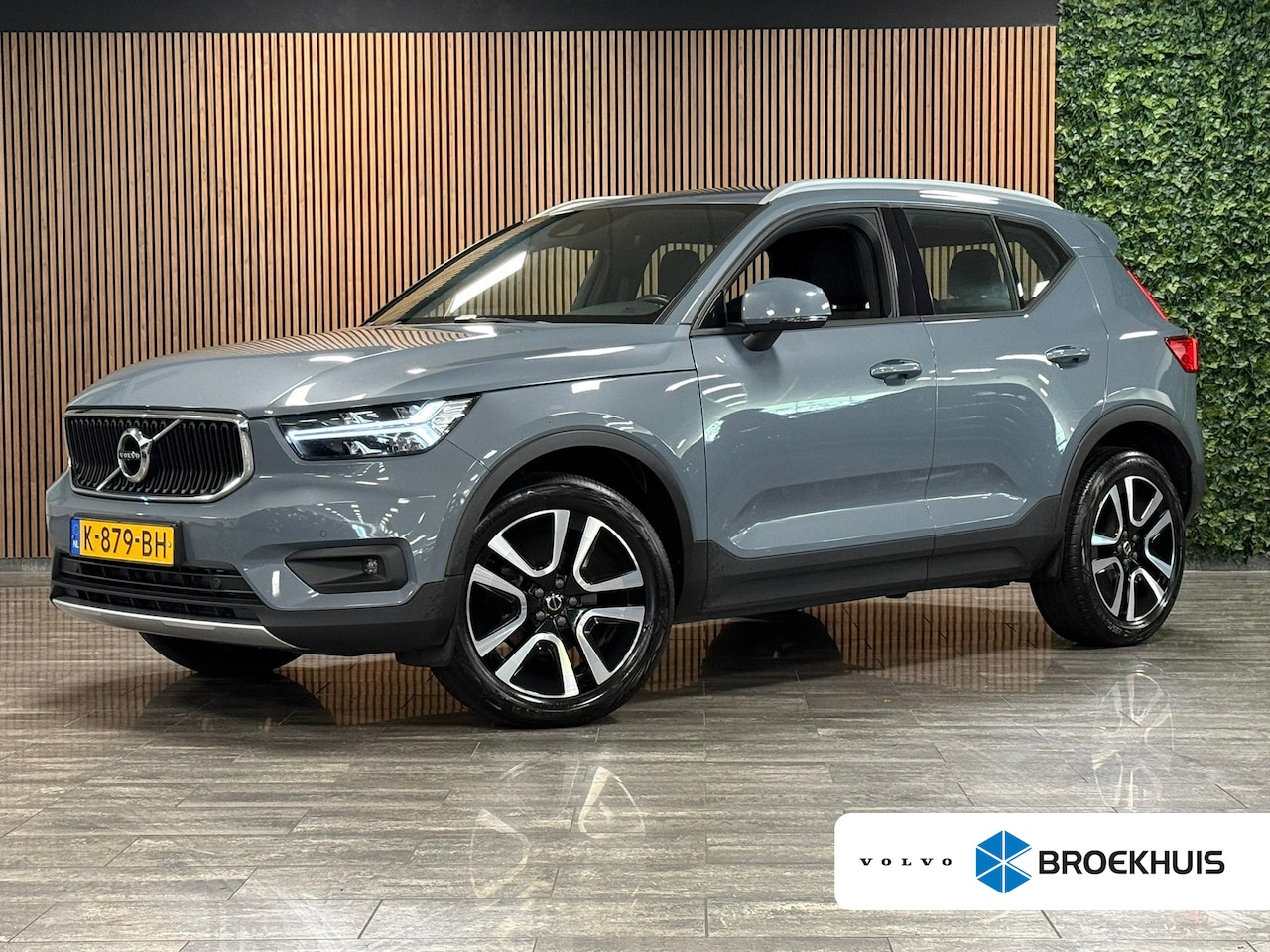 Volvo XC40 - T2 Business Pro Aut. | Parkeercamera | Adaptieve Cruise Control | 19 Inch | Zitting verlen - AutoWereld.nl