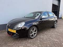Alfa Romeo Giulietta - 1.4 T Distinctive Automaat - Leder Interieur