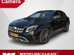 Mercedes-Benz GLA-Klasse - 180 Camera LED Leder Carplay Navi Elek. A-klep