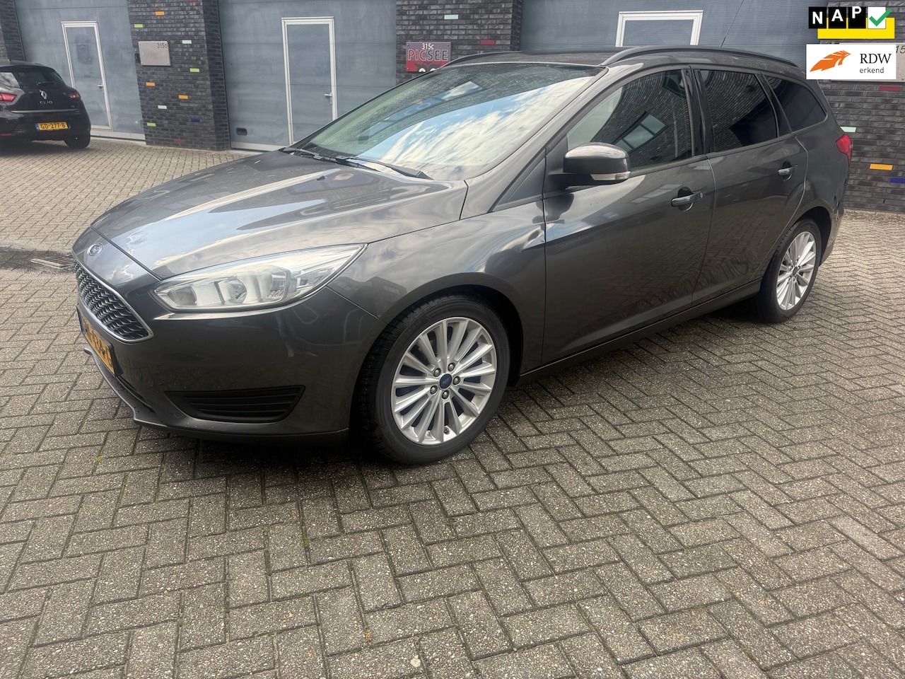 Ford Focus Wagon - 1.0 Trend Edition 1.0 Trend Edition - AutoWereld.nl