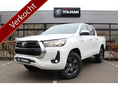 Toyota HiLux - 2.4 D-4D Double Cab Van Professional Automaat | Rijklaar | Navi | PDC | Stoelverwarming |