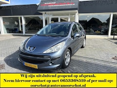 Peugeot 207 - 1.4-16V Color-line