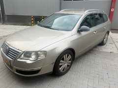 Volkswagen Passat Variant - 2.0 TDI Highline