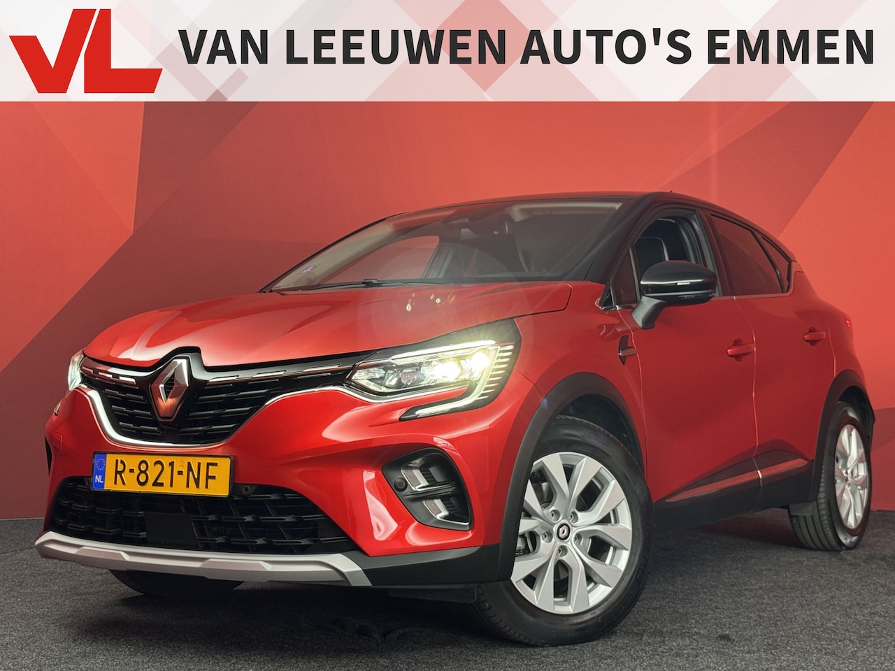 Renault Captur - 1.6 E-Tech Hybrid 145 Intens | Airco | Camera | APK 15-10-2028 - AutoWereld.nl