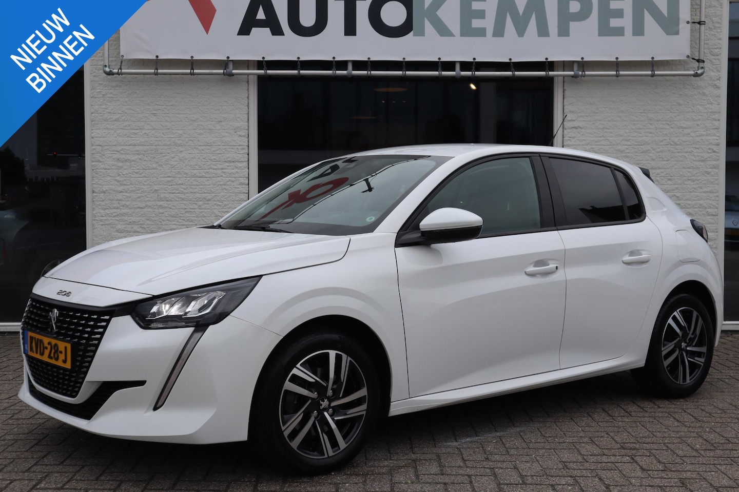 Peugeot 208 - 1.2 PT 100PK ALLURE PACK APPLE CARPLAY|CAMERA|STOELVERW|CRUISE|DEALERONDERHOUDEN - AutoWereld.nl
