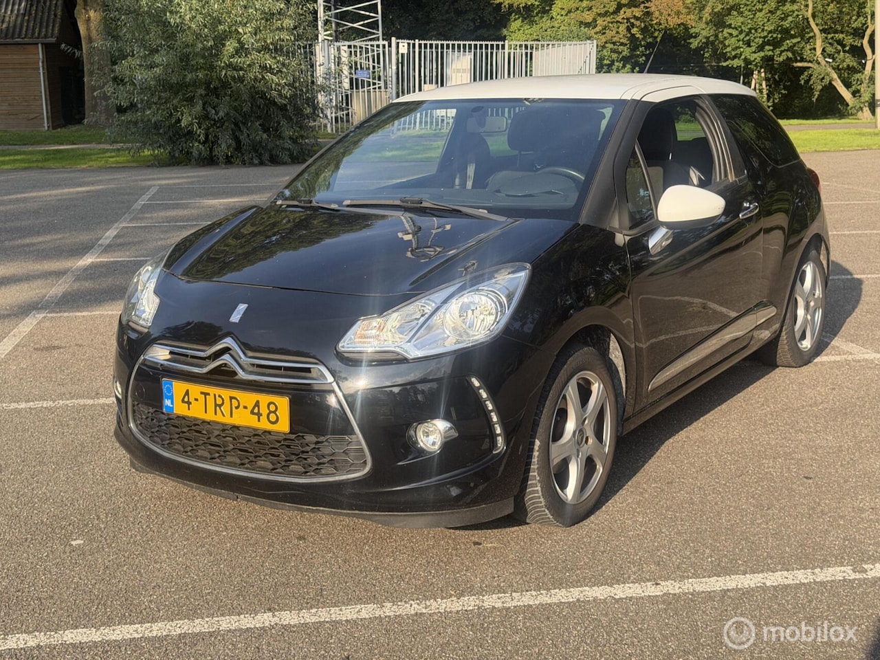 Citroën DS3 - 1.2 VTi Business 1.2 VTi Business - AutoWereld.nl