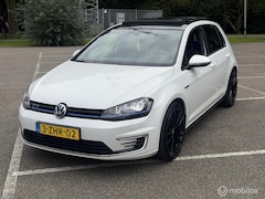 Volkswagen Golf - 1.4 TSI GTE