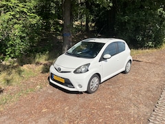 Toyota Aygo - 1.0-12V +