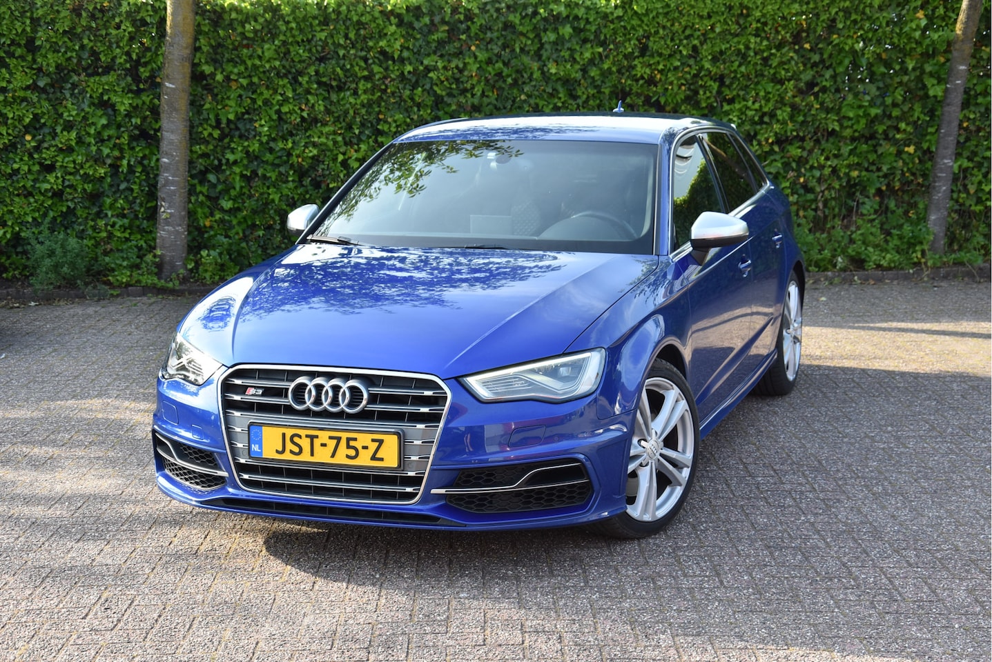 Audi S3 - Sportback B&O sportstoelen dealer onderhouden - AutoWereld.nl