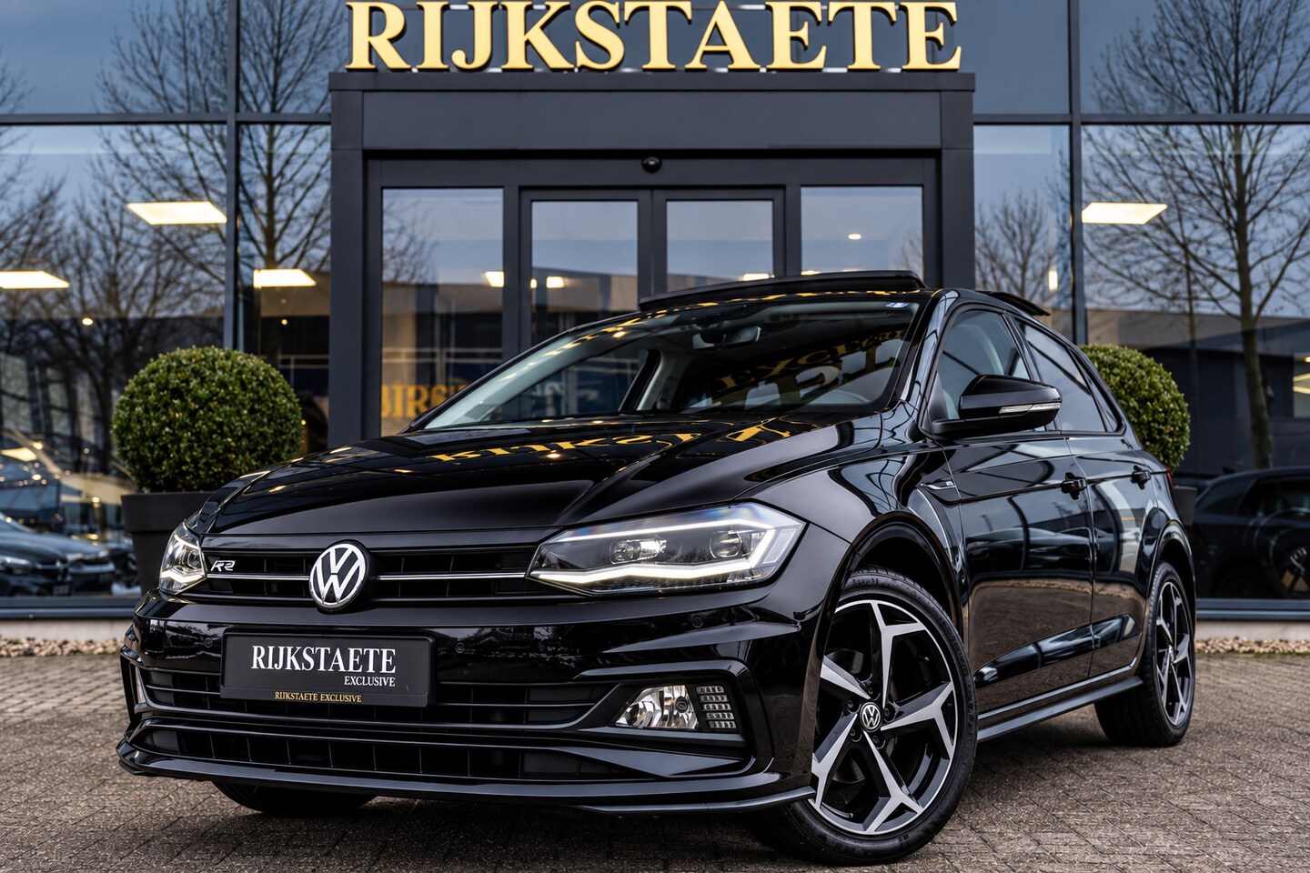 Volkswagen Polo - 1.0 TSI R-LINE|PANO|CARPLAY|17''|ACC|LED|PDC - AutoWereld.nl