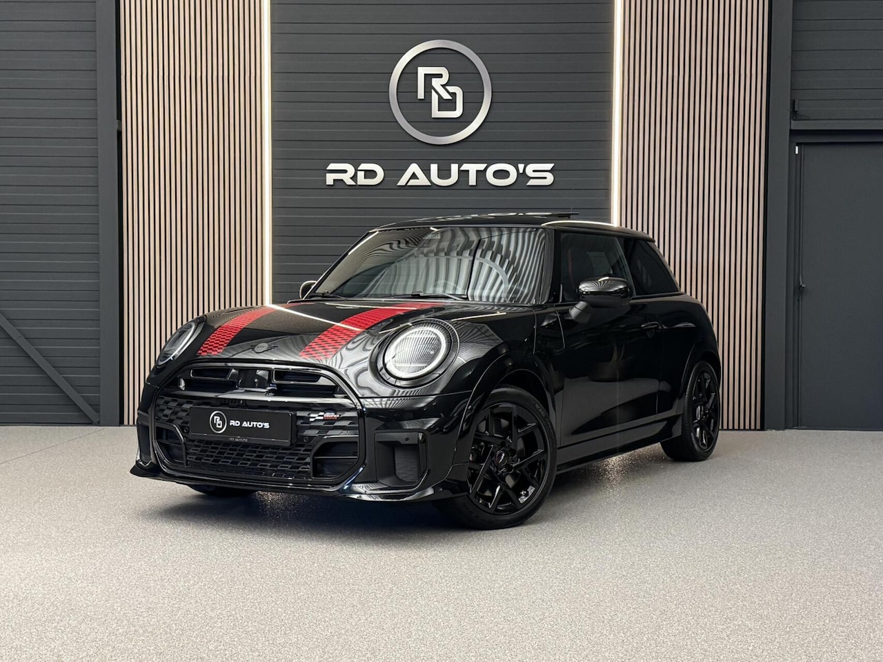 MINI Cooper S - Mini 2.0 John Cooper Works M Pano 360° H/K HUD - AutoWereld.nl