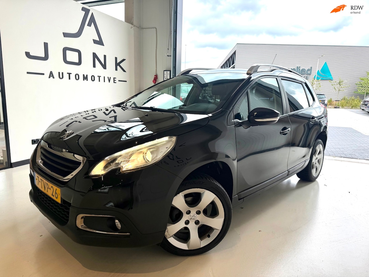 Peugeot 2008 - 1.2 VTi Active Apk Clima Garantie Automaat - AutoWereld.nl
