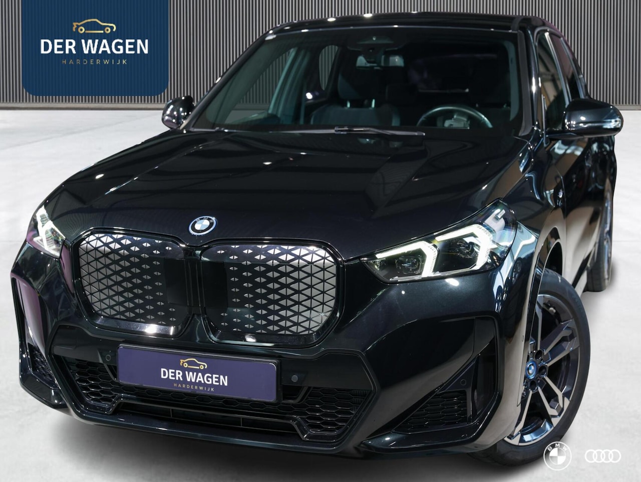 BMW iX1 - xDrive30 67 kWh M SPORT / KEYLESS ENTRY-START / 19" / AUT DIM SPIEGELS / DRAADLOOS LADEN T - AutoWereld.nl