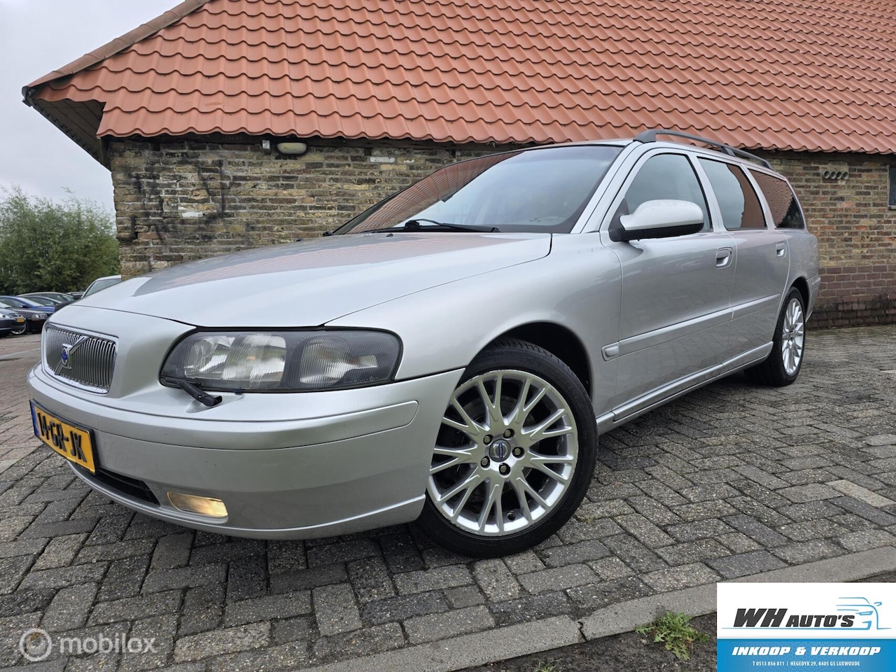 Volvo V70 - 2.3 T-5 Automaat 250 pk Loopt super! - AutoWereld.nl