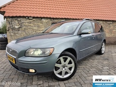 Volvo V50 - 2.5 T5 AWD Summum| pano | Trekhaak